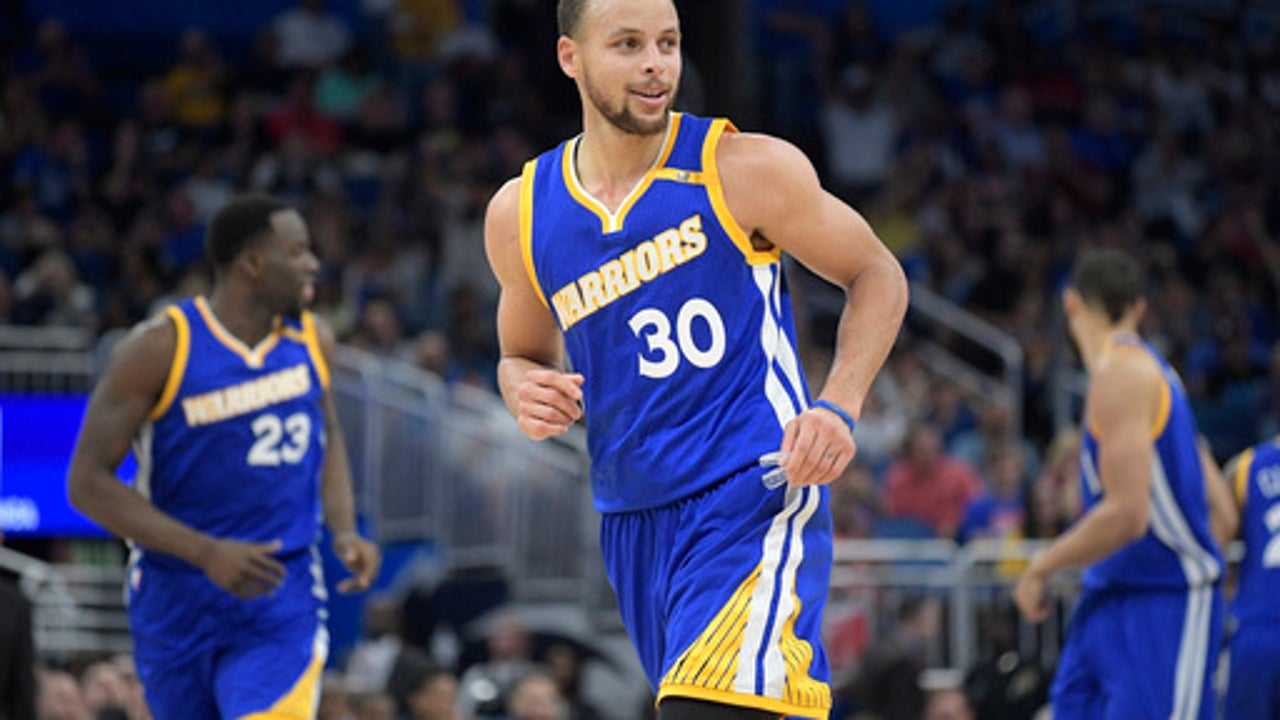 Curry, Thompson each hit 7 3s, Warriors pull away from Magic (Jan 22, 2017)